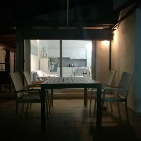 Ca' Viscomi 펜션 산테오도로
